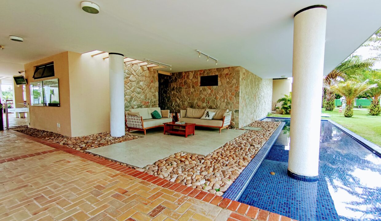 WhatsApp Image 2025-09-22 at 15.54.58 (4)